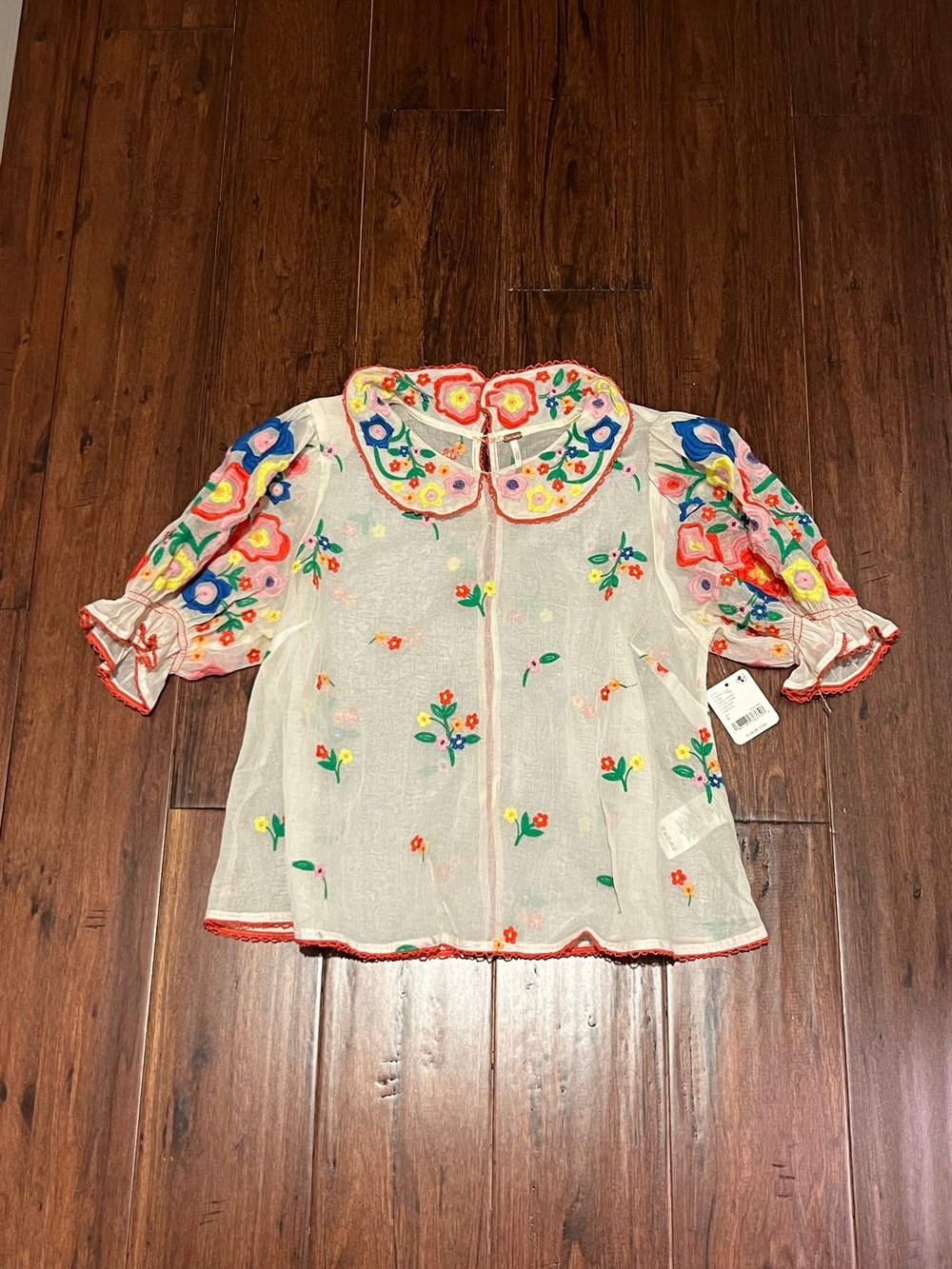 Bloggers fave Free People Flowers of Love embroidered sheer top ecru SZ small - Picture 2 of 16